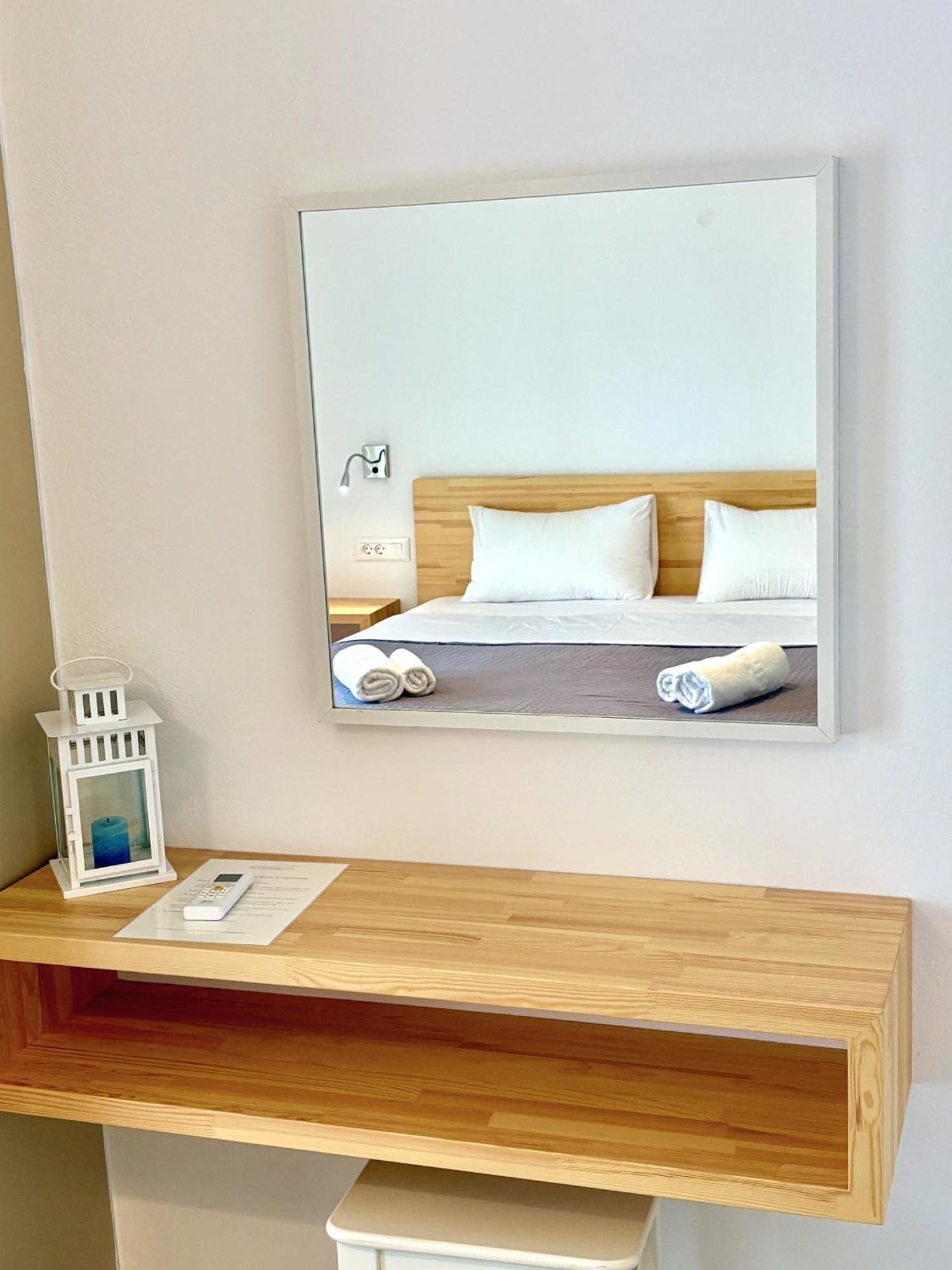 Sunset Rooms & Apartments 팔라사르나 외부 사진